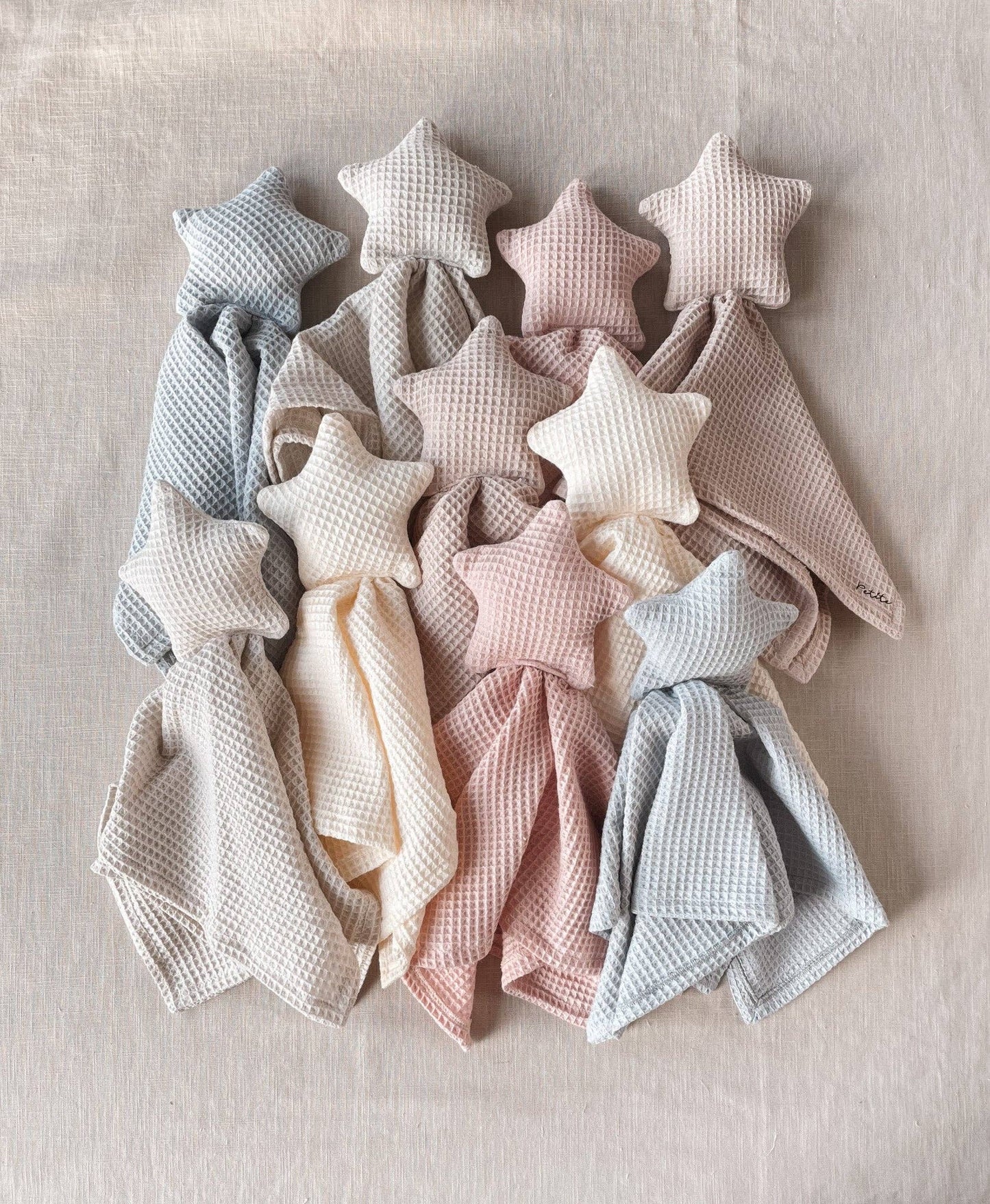 Doudou sage green star (-20%)