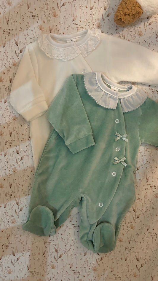 Velvet babygrow (-10%)