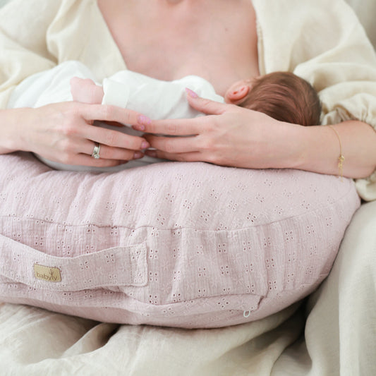 Almofada de amamentação bebé e mamã rosa bordado