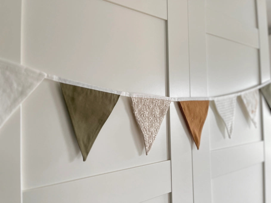 Decorative wreath for small room