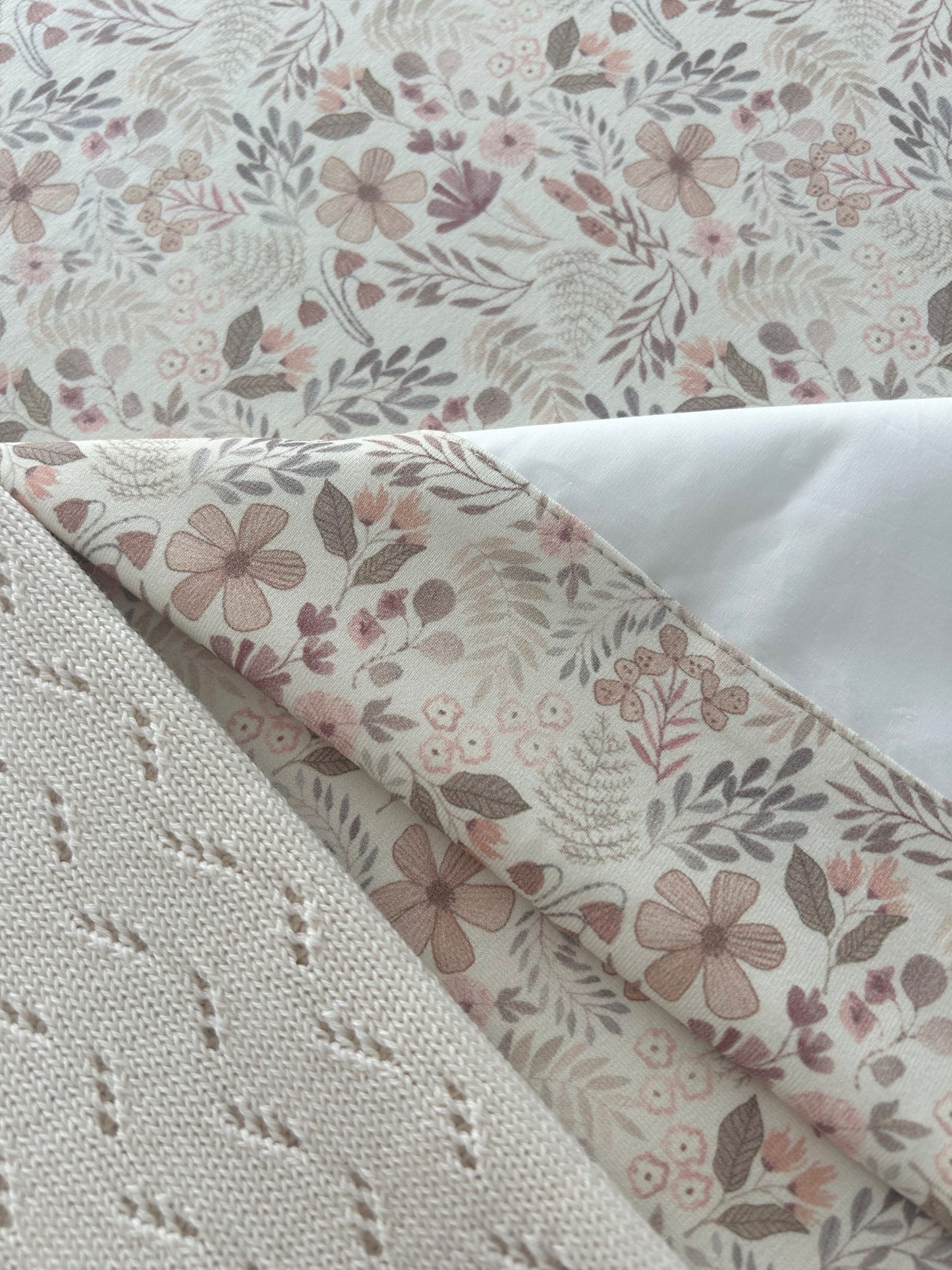 Conjunto de Lençóis para Berço em Algodão Suave Flowers