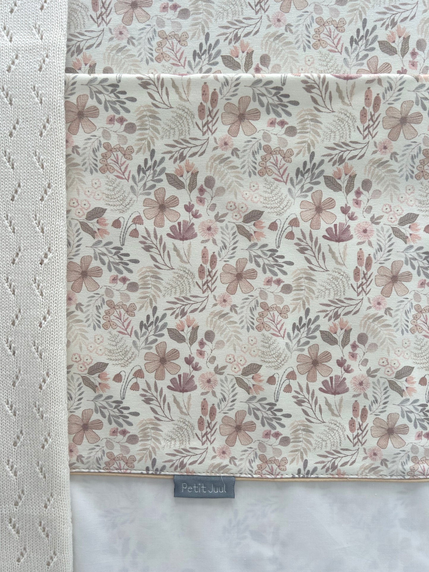 Conjunto de Lençóis para Berço em Algodão Suave Flowers