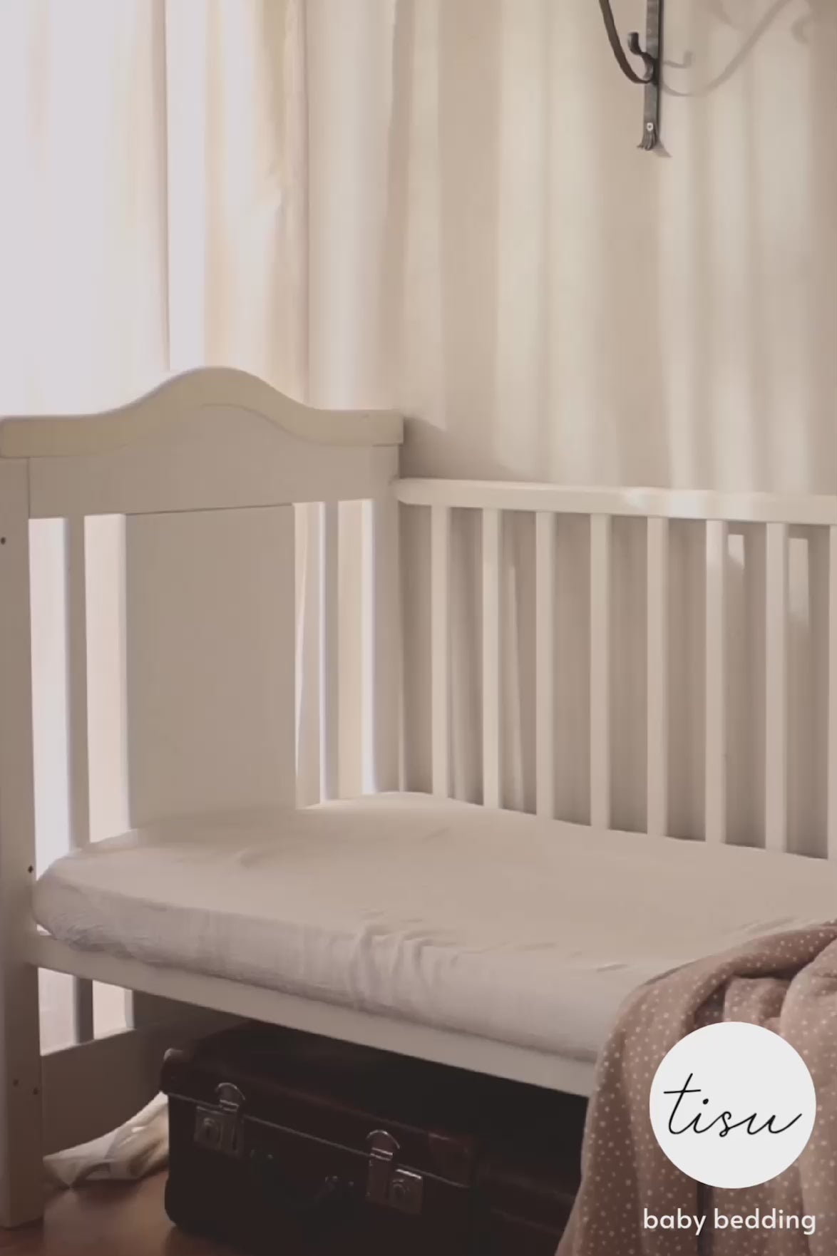 Lençol de baixo para berço ajustável com elástico branco