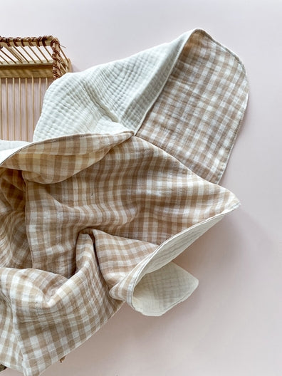 Beige square muslin blanket (-20%)
