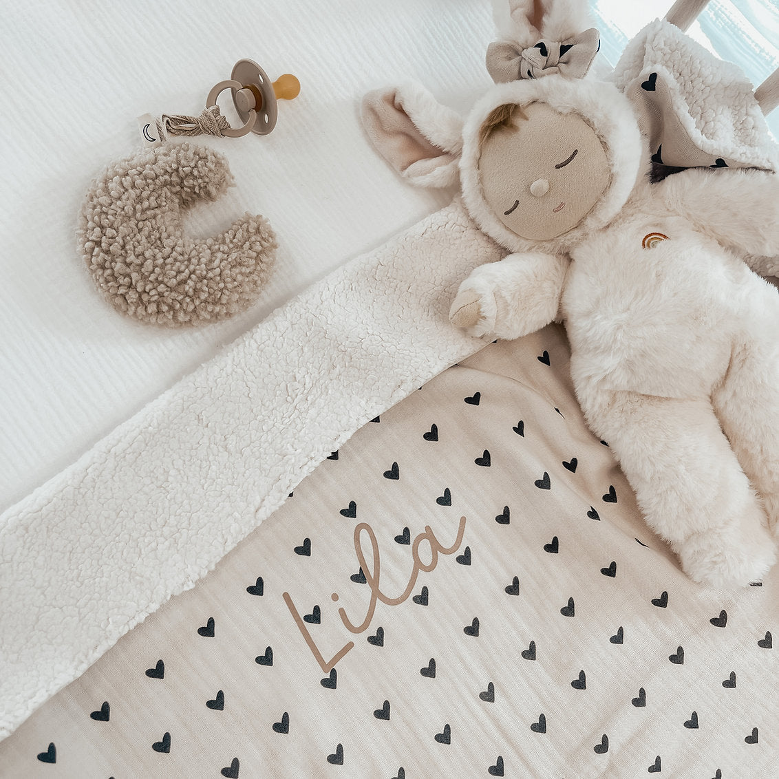Beige Hearts Blanket