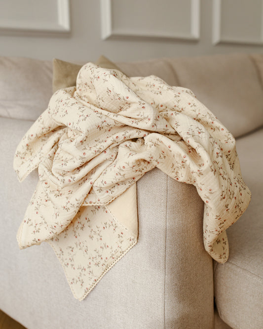 Manta 100% algodão leve, suave e aconchegante, confeccionada com musselina em dupla face