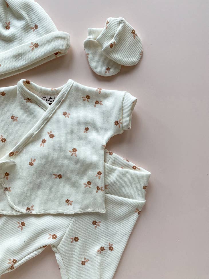 Preemie/Newborn Set Small Flowers (-50%)