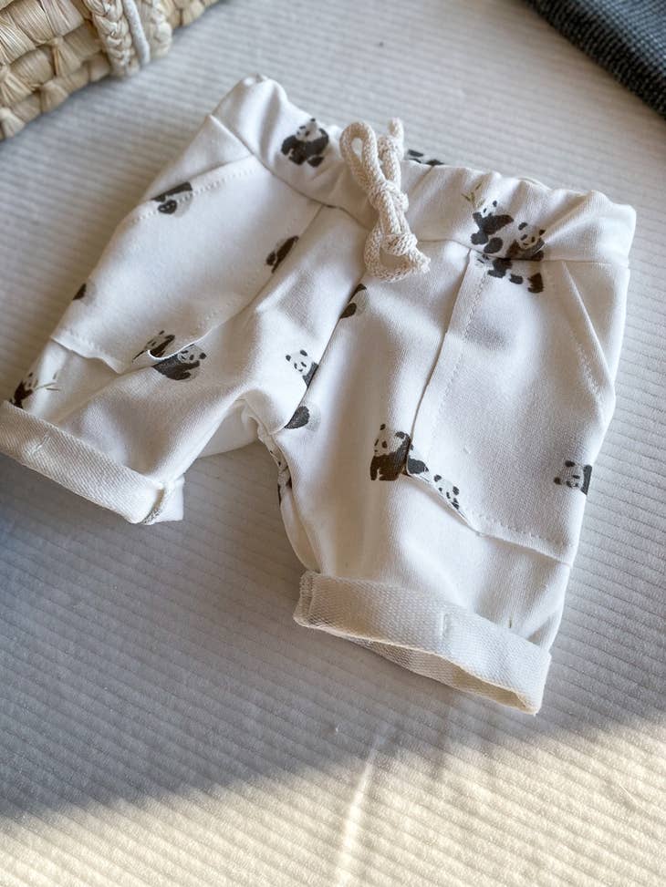 Conjunto de camiseta y short panda (-60%)
