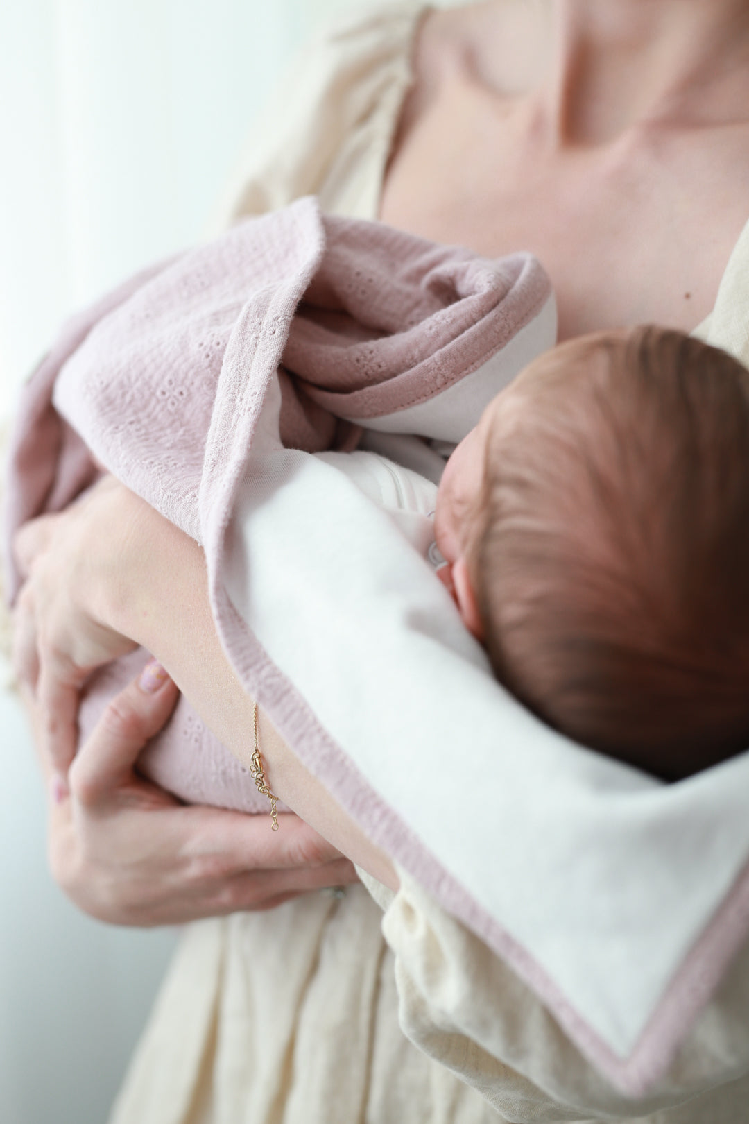 Swaddle de musselina bordado