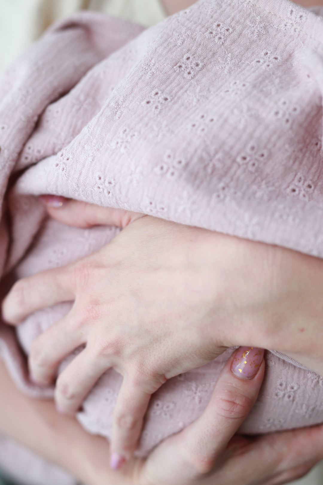 Swaddle de musselina bordado