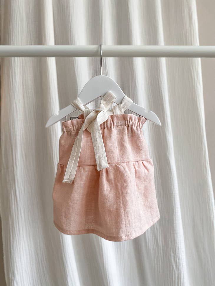 Vestido de lino con lazo (-60%)