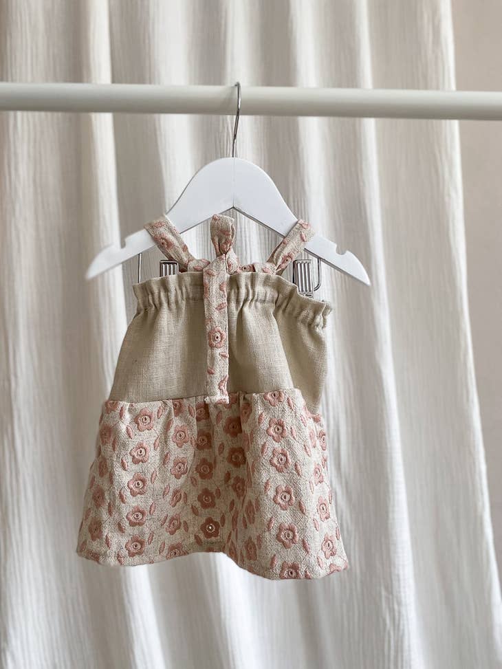 Vestido de lino con lazo (-60%)