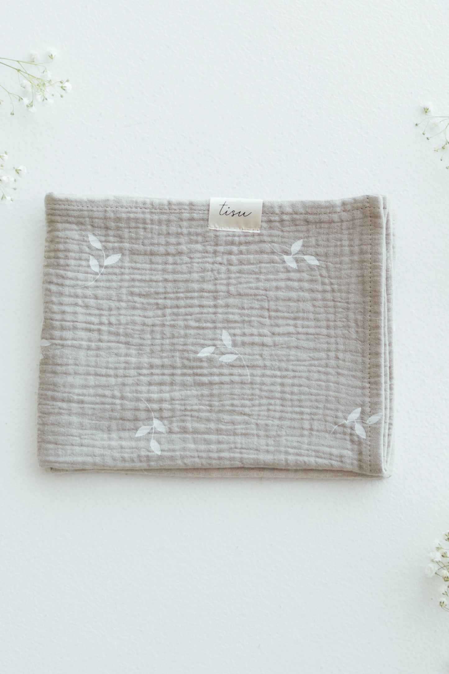 Fraldinha de Musselina Beige Leaves TISU