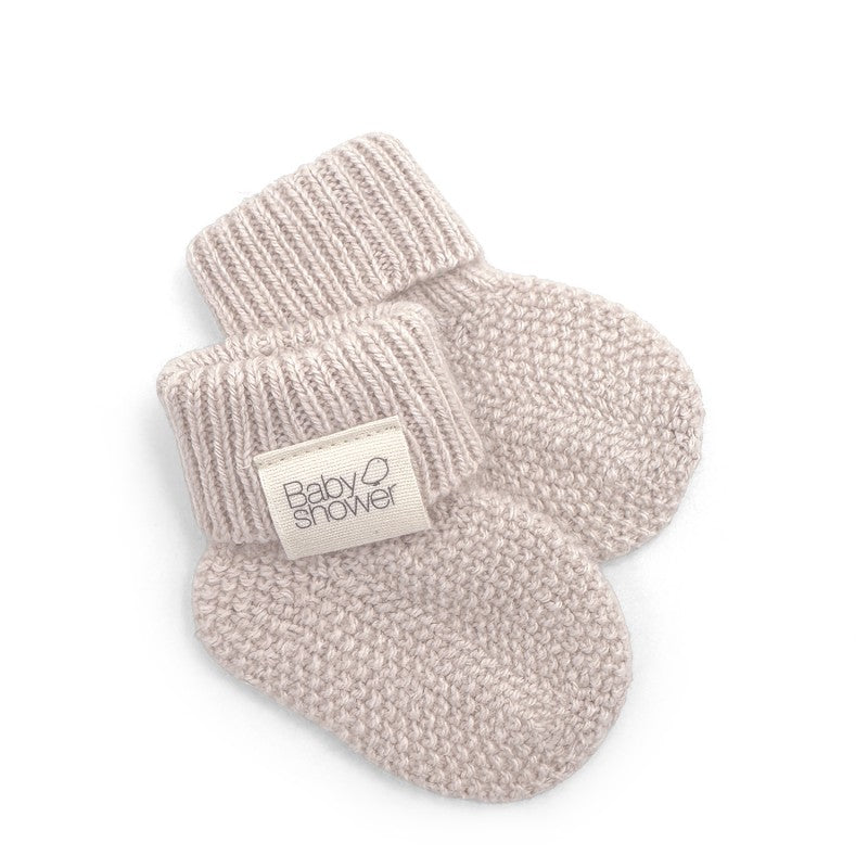 Botinhas para recém-nascido em lã e cashmere cor nude, suaves e quentinhas