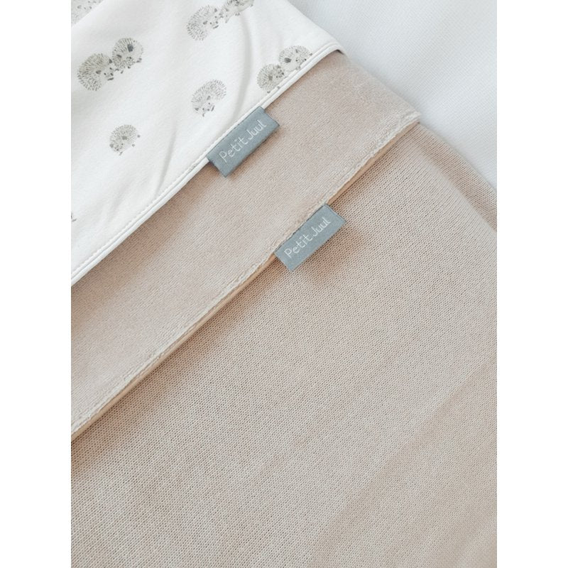 Conjunto de lençóis para berço 120x60 em algodão bege hedgehog