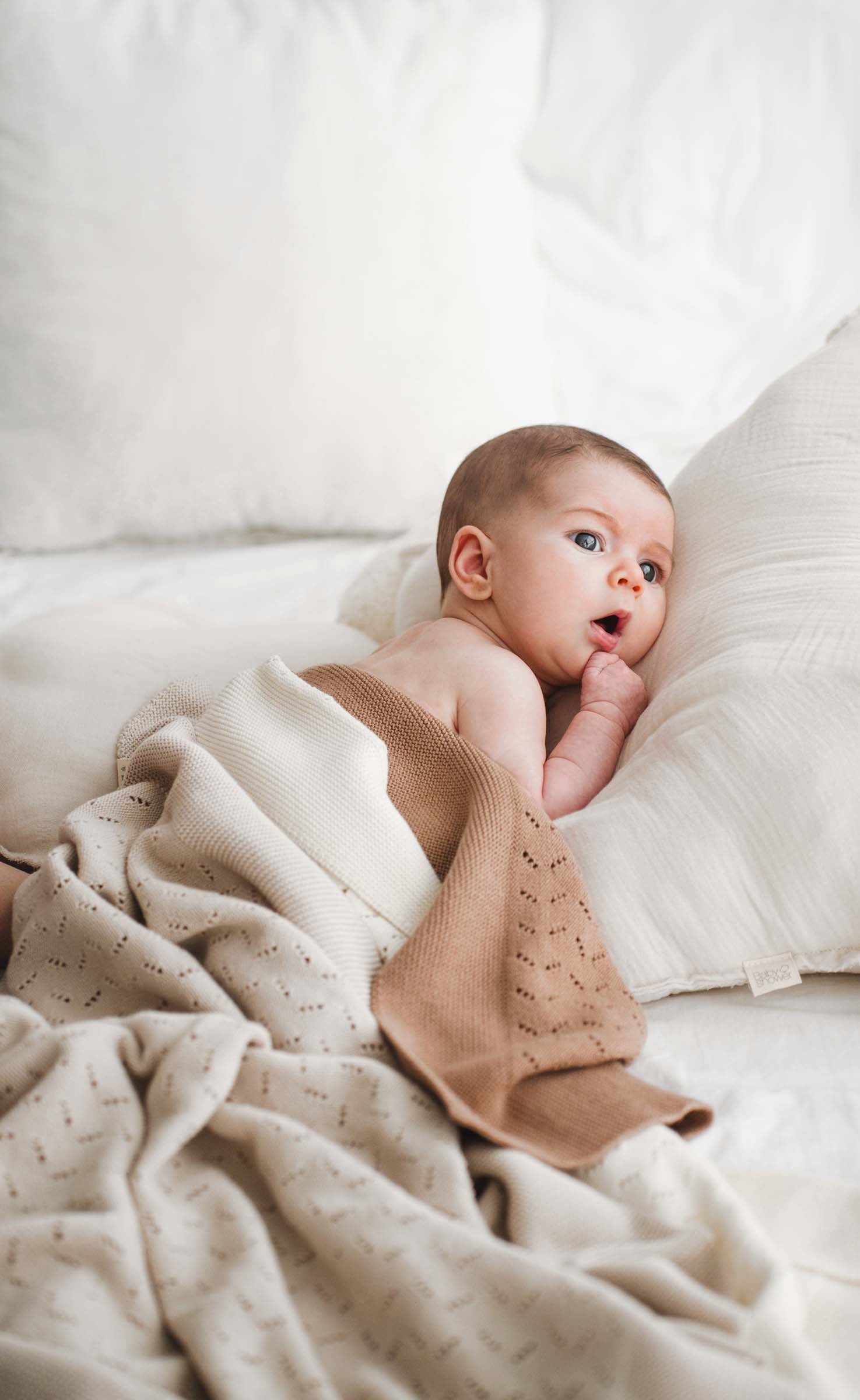 Manta de bebé em algodão em malha creme ou bege claro, branco marfim, ideal desde o nascimento.
