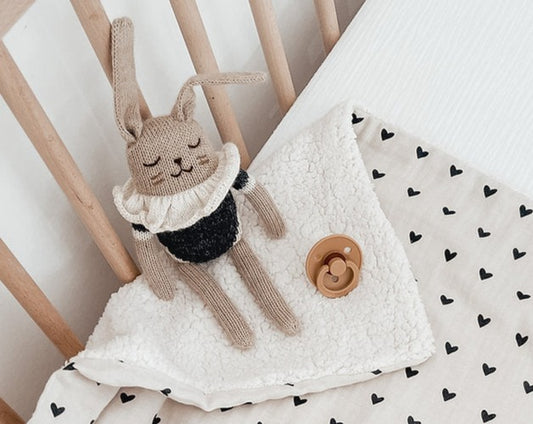 Mantinha Corações Beige (-30%)