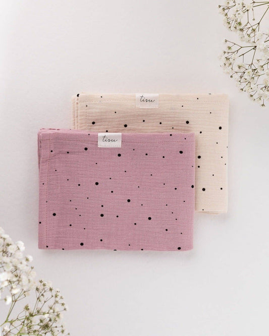 Conjunto de 2 fraldinhas de musselina Rosa + Ponto Creme